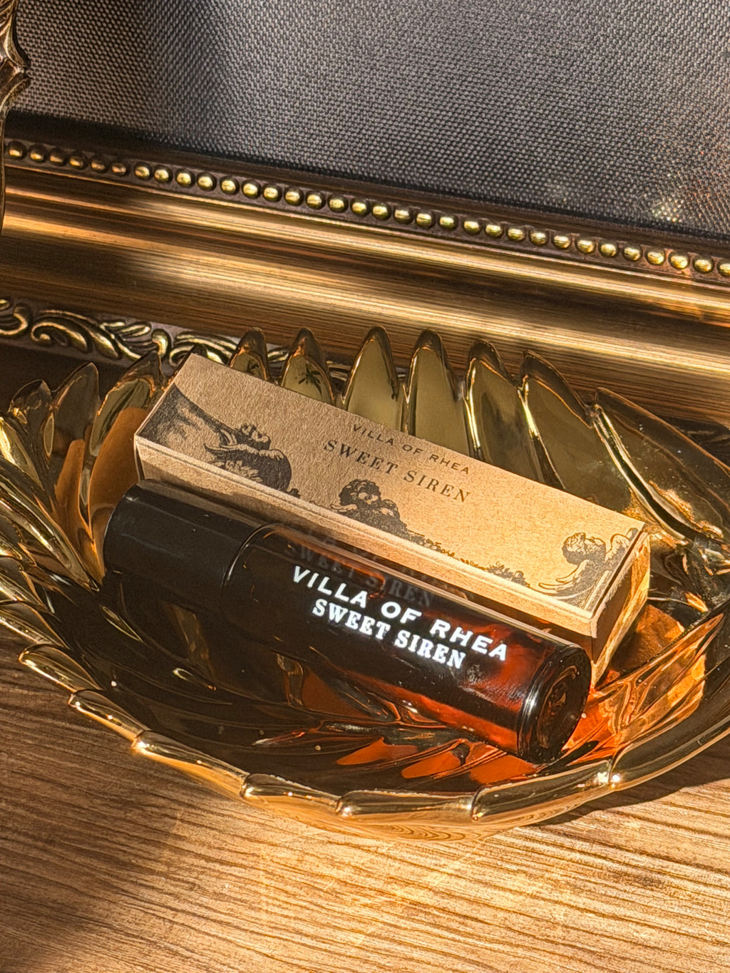 Sweet Siren Perfume Rollerball  | Bergamot, Sugared Amber & Rosewood