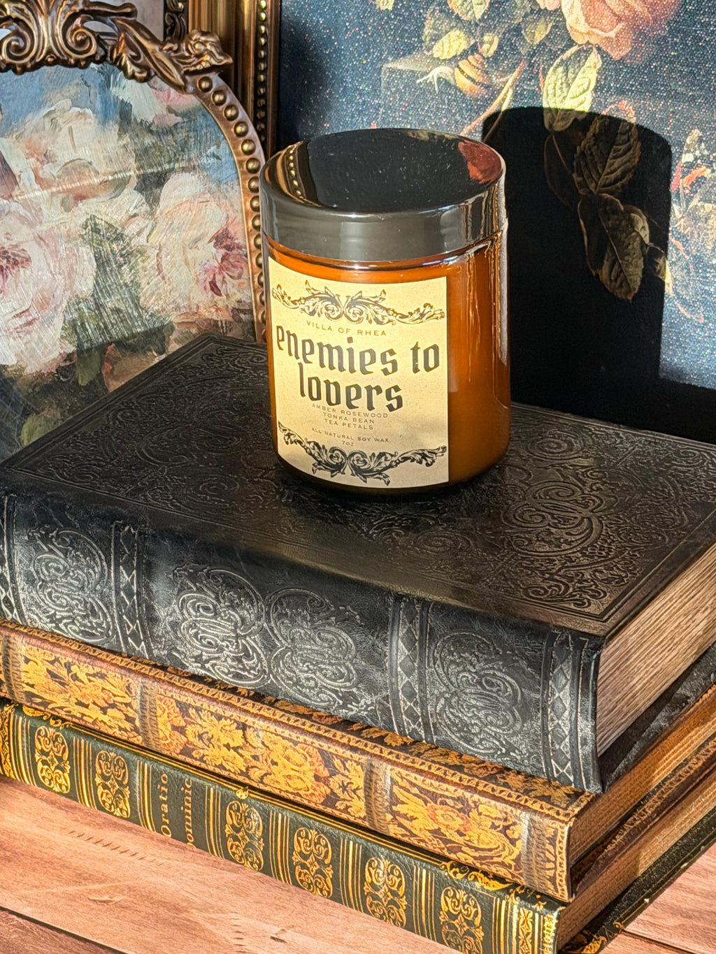 Enemies to Lovers Soy Wax Candle | Amber Rosewood, Tonka Bean & Tea Petals